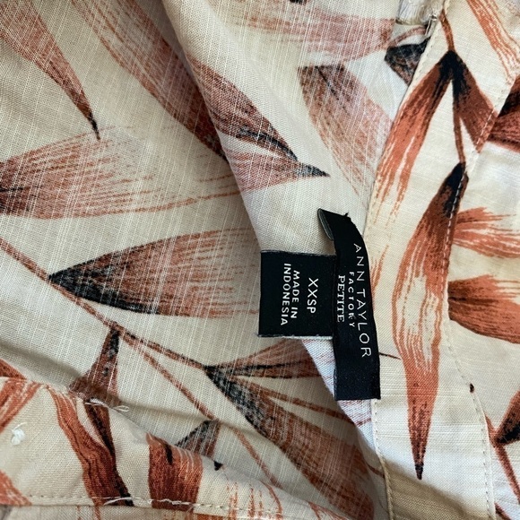 ann Taylor Women’s Floral Tank Top Blouse Size XXSP - Picture 5 of 5